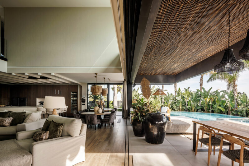 Vivienda 321: an Asian inspired oasis by Ascoz Arquitectura